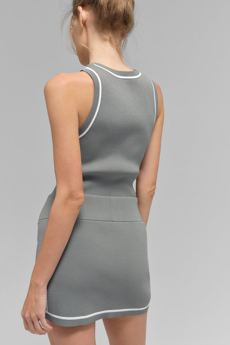 Mini-jupe - Highline en tricot côtelé "new" "rupture de stock"